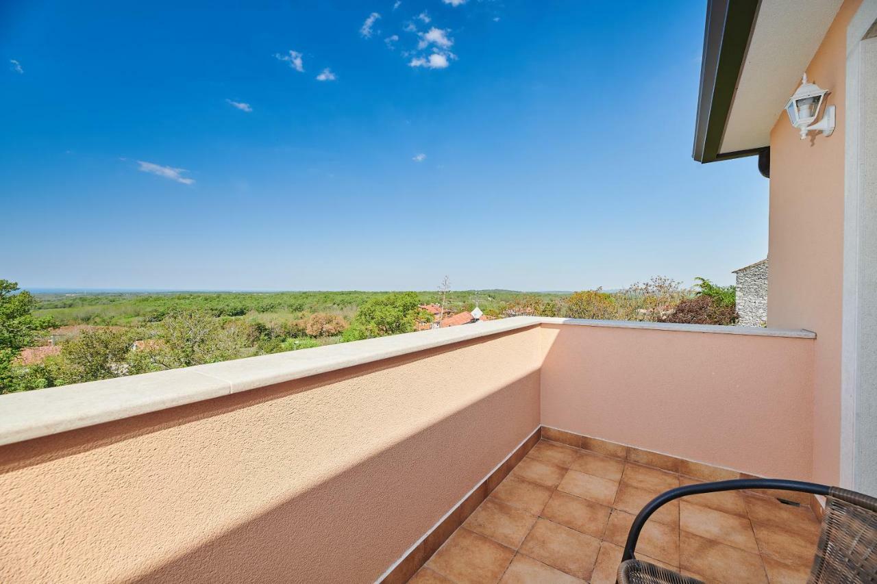 Apartamento Aisha Brtonigla Exterior foto